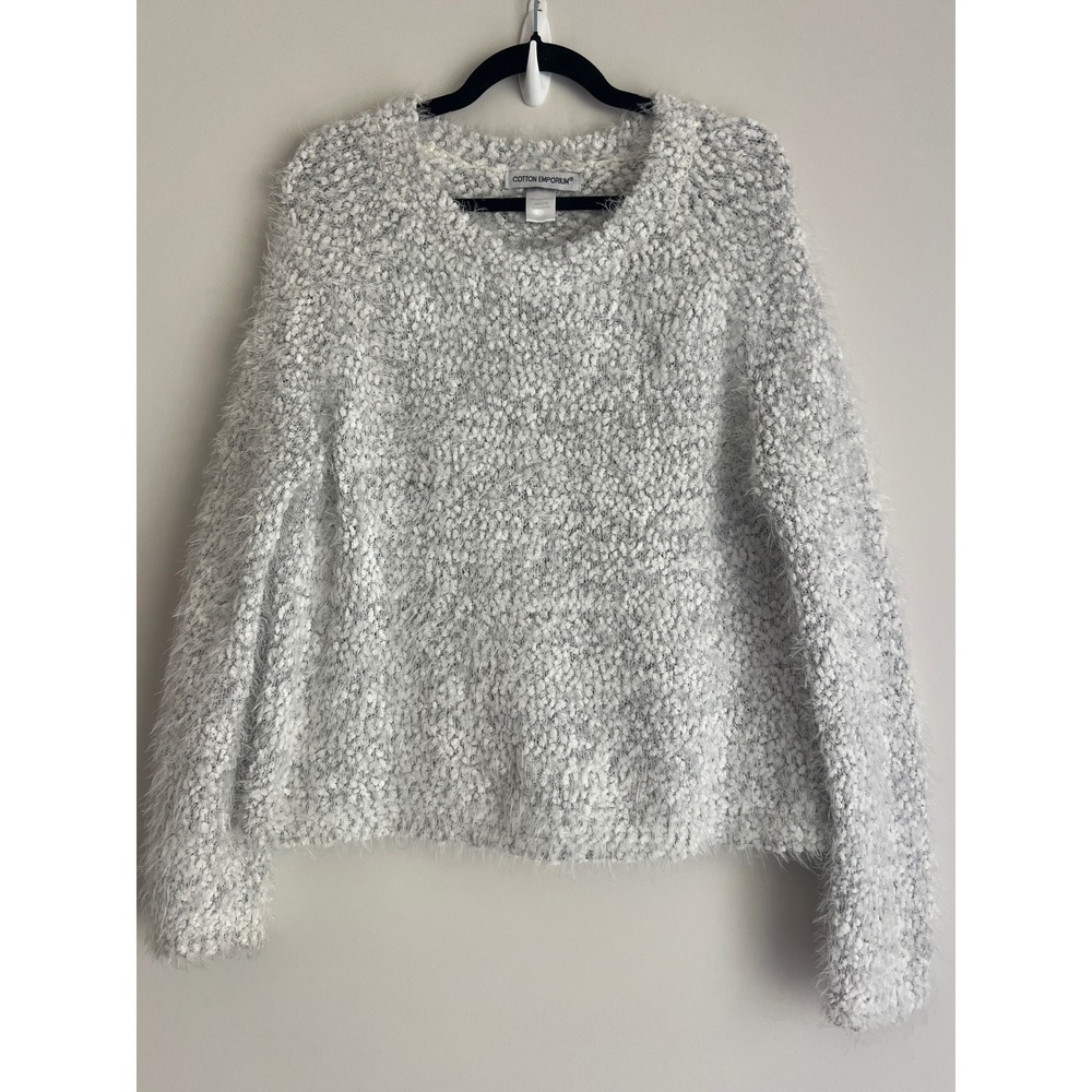 Cotton Emporium Womens White Silver Fuzzy Eyelash Knit Sweater Large Relaxed Fit
